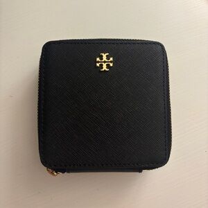 Tory Burch Emerson Jewelry Case